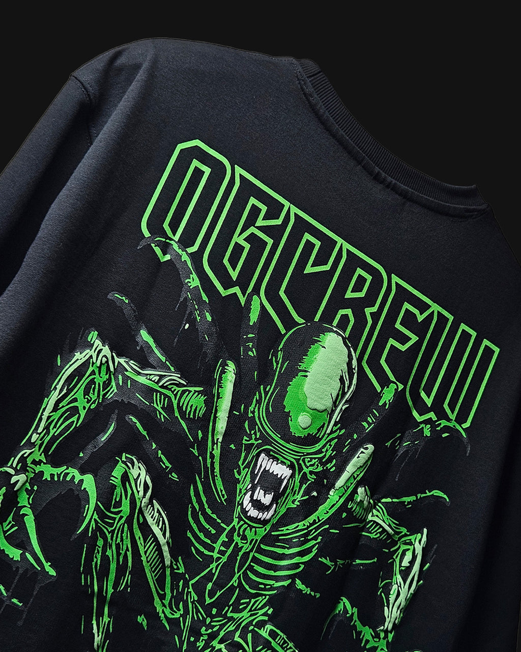 BLACK ALIEN T-SHIRT