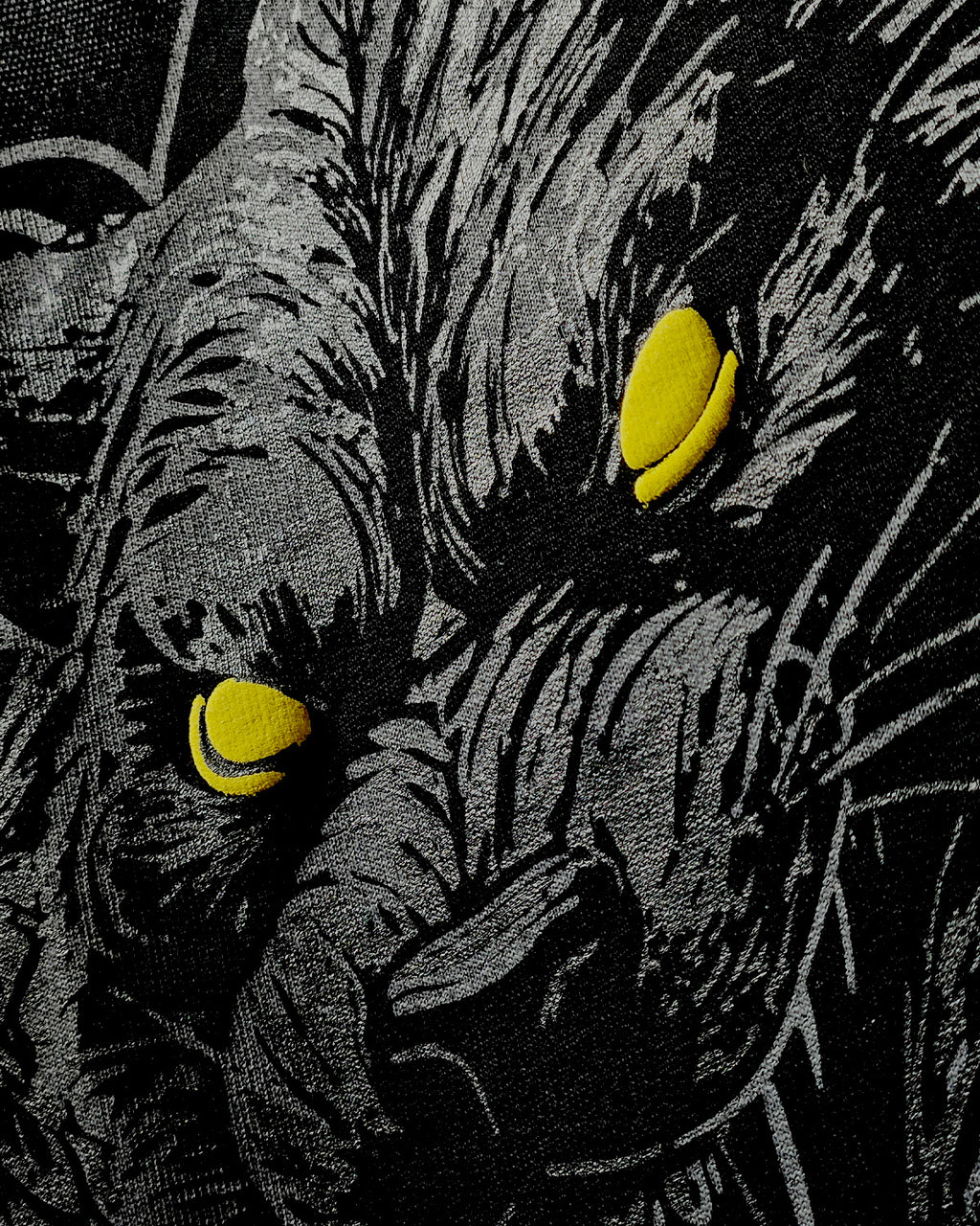 BLACK WOLF T-SHIRT