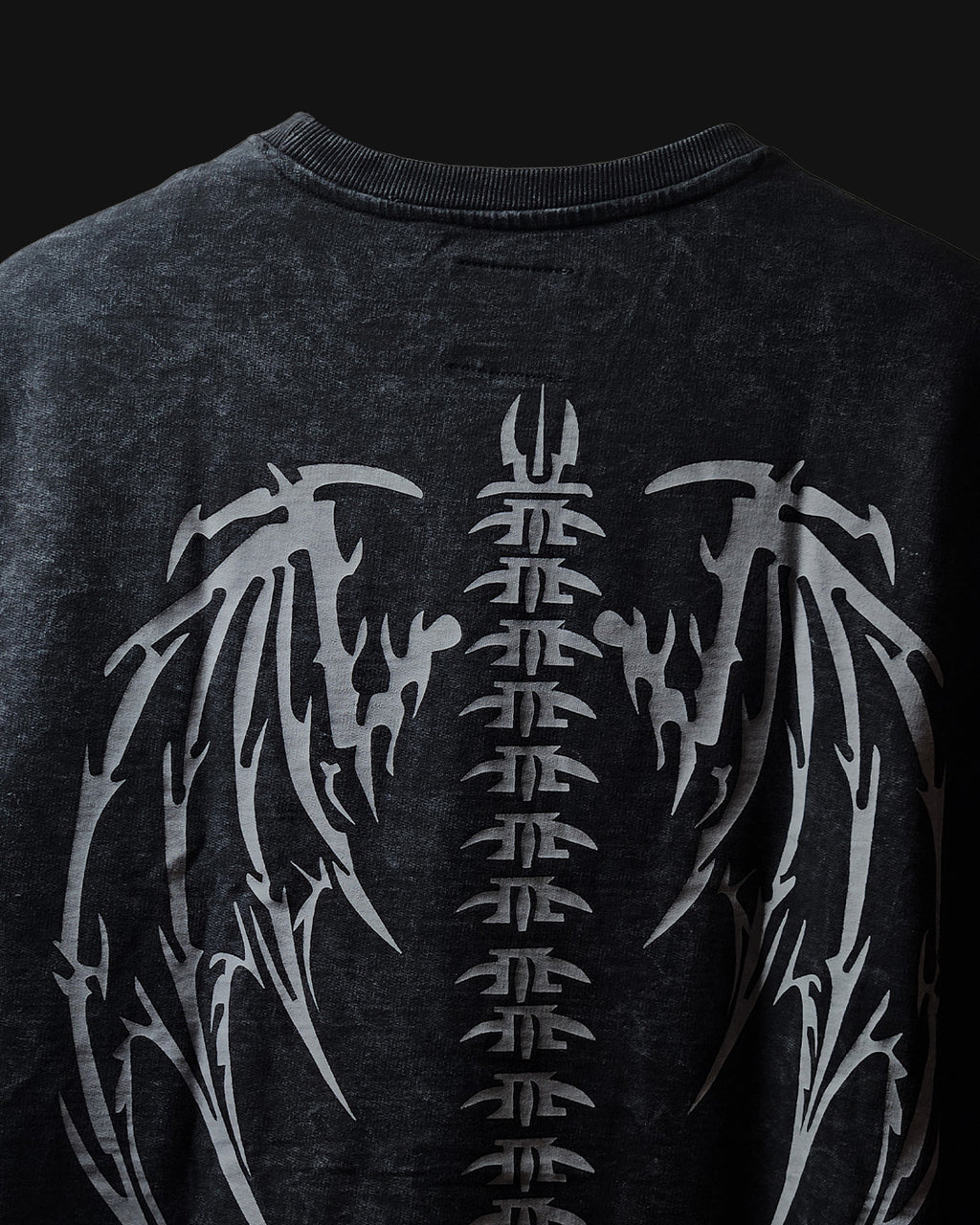 ACID WASH WINGS T-SHIRT